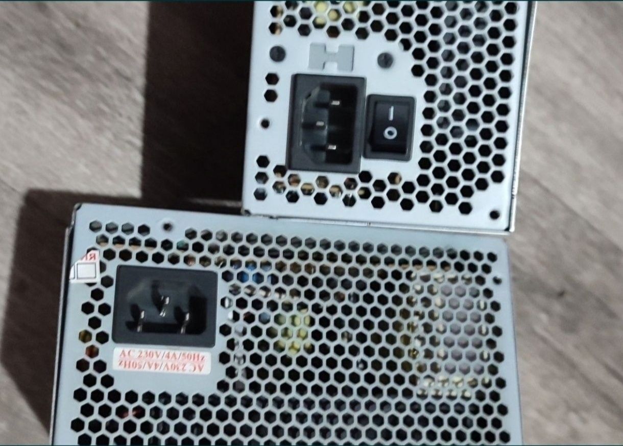 Процессор, память планки ddr2(3 шт) и блоки питания на системник