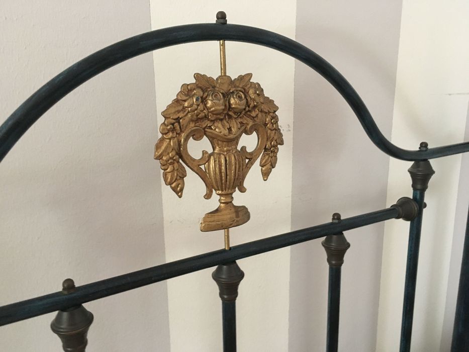 cama de ferro individual