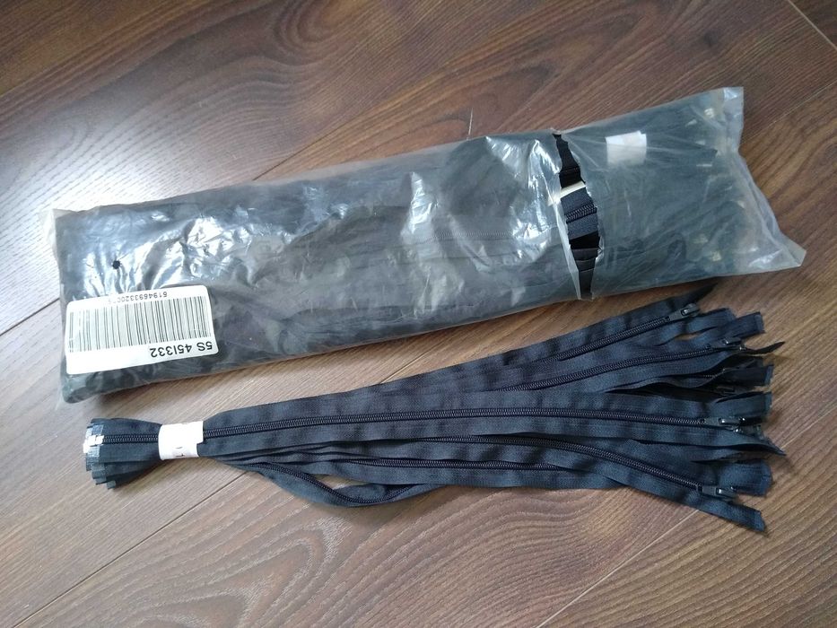 Zamki błyskawiczne żyłkowe Top, różne długości.