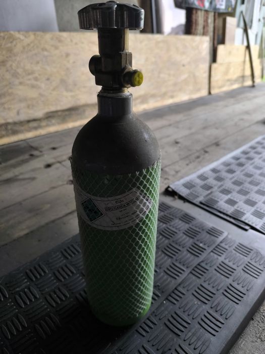 Butla akwarystyczna co2