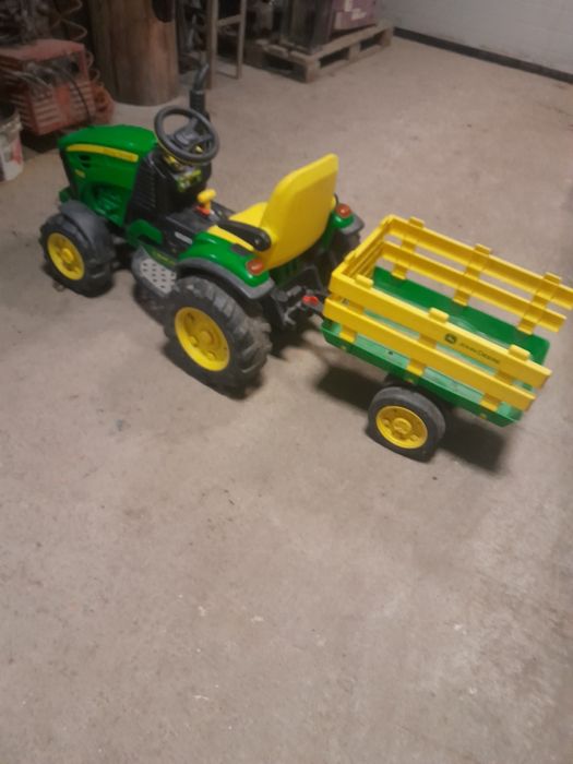 Traktor dla dzieci na baterie