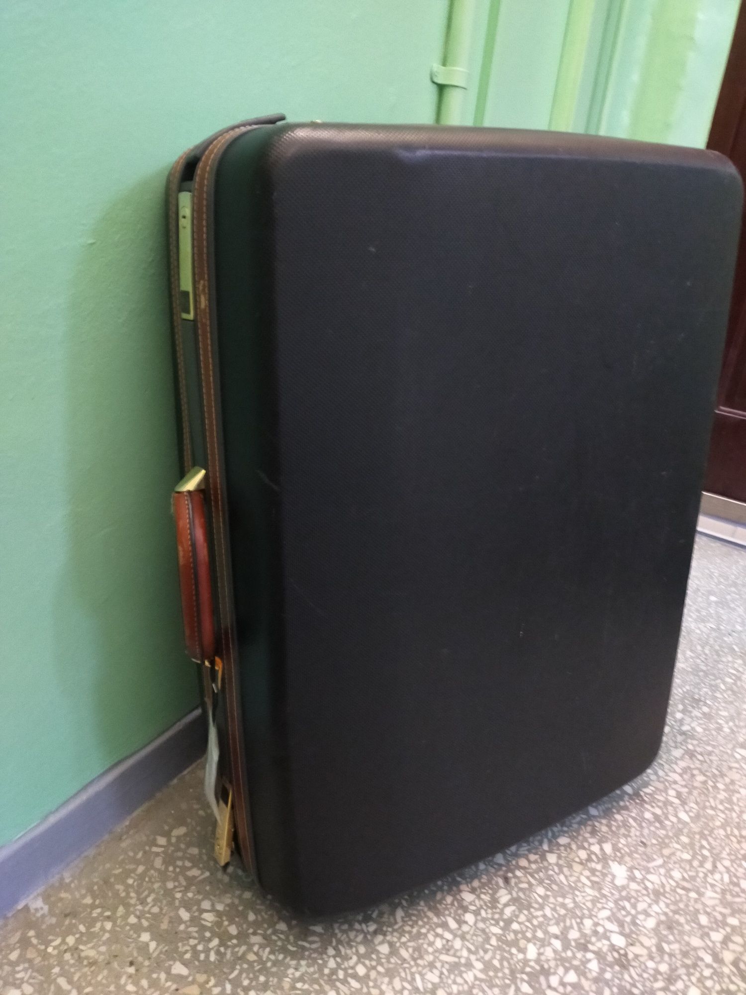Walizka podróżna turystycznyczna Samsonite duża na 4 kółkach 115 l