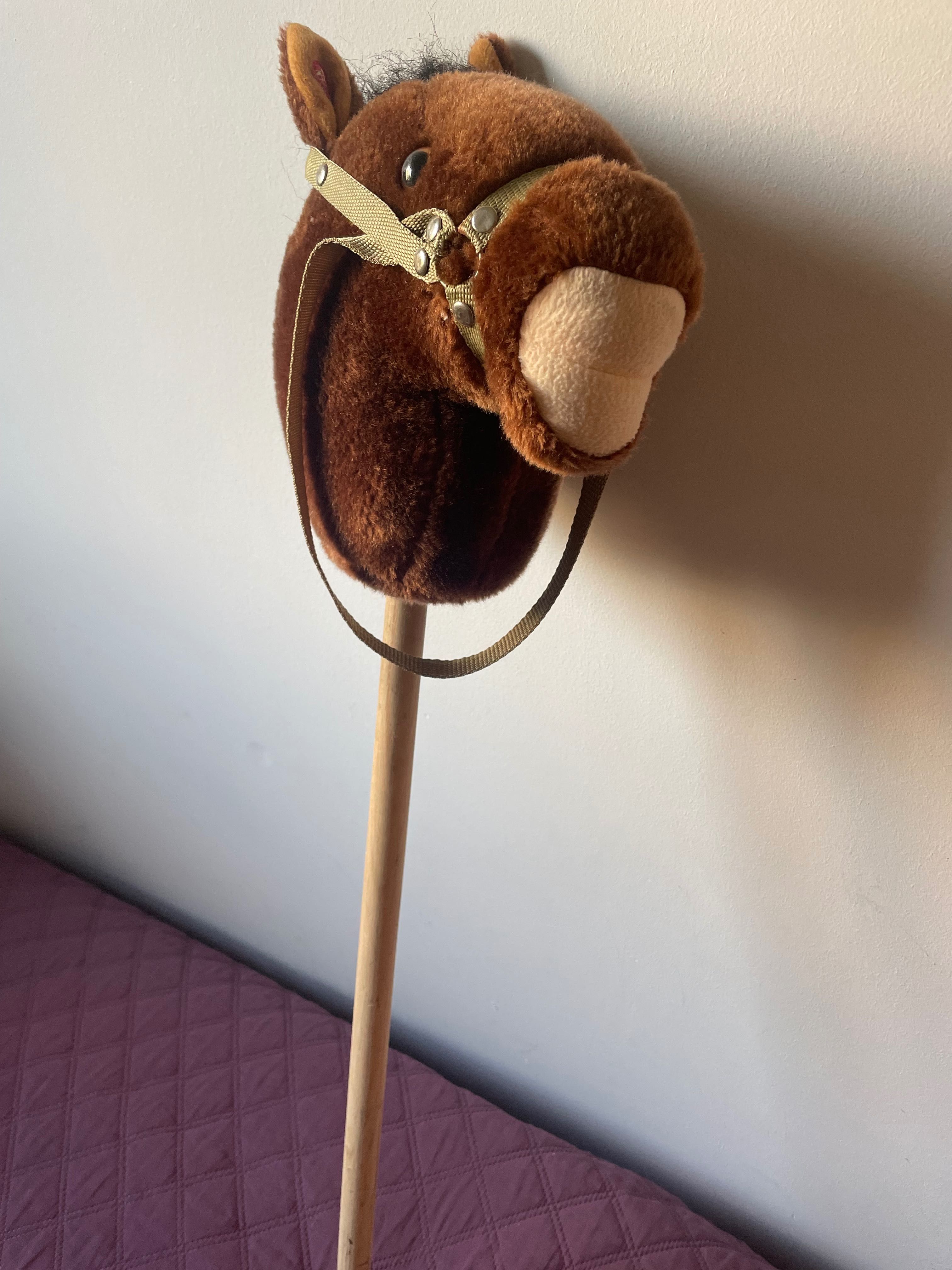 Koń na patyku hobby horse