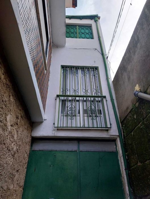 Moradia geminada em Valpaços