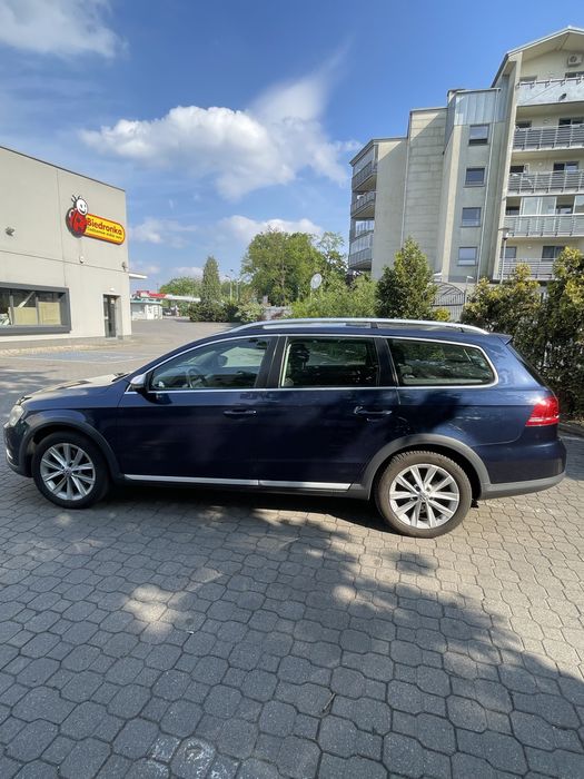 Sprzedam Volkswagen passat alltrack  Salon Polska