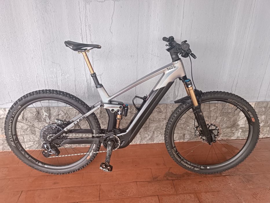 Bicicleta eletrica Cube Stereo Hybrid  140 SLT