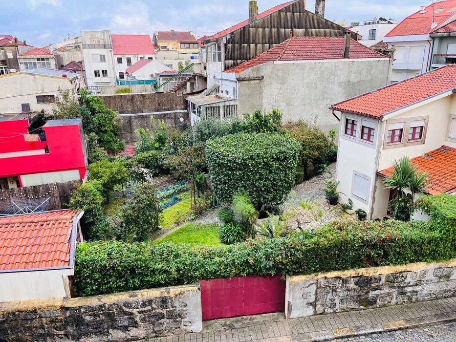 T2 com garagem junto à Quinta do Covêlo