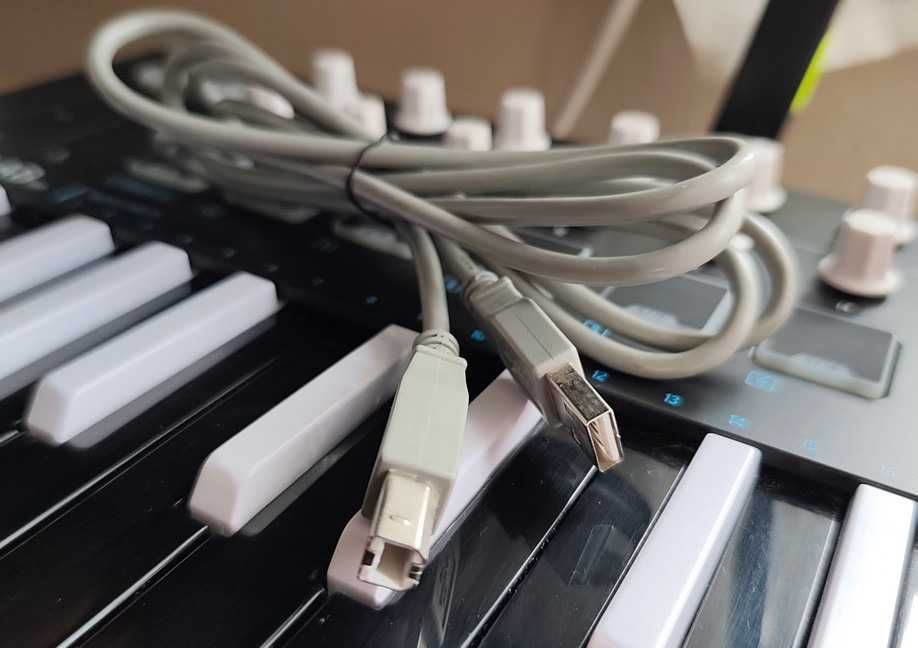 Arturia Minilab MK2