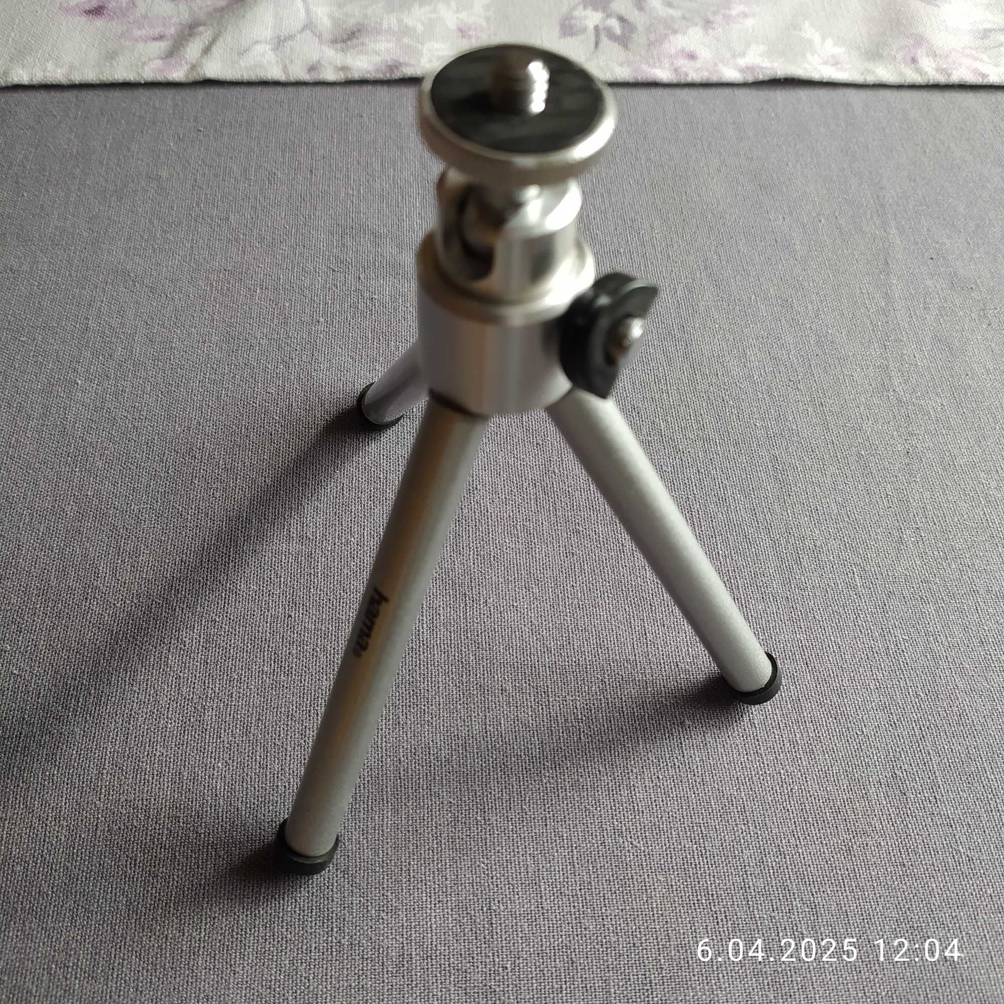Statyw do aparatu