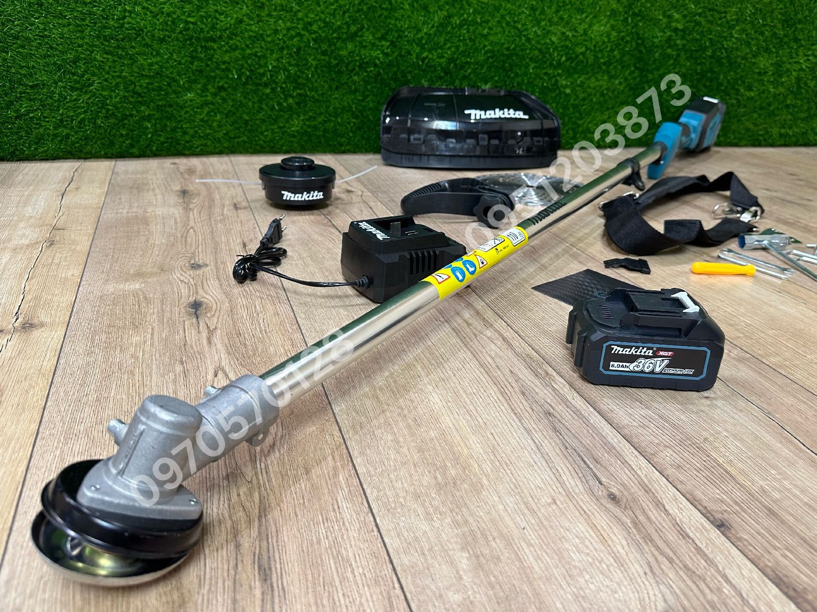 Аккумуляторный триммер косилка Makita DUR501BL 36V 8Ah коса для травы