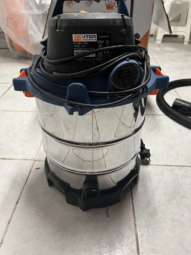 Aspirador Dexter 1400W 20L