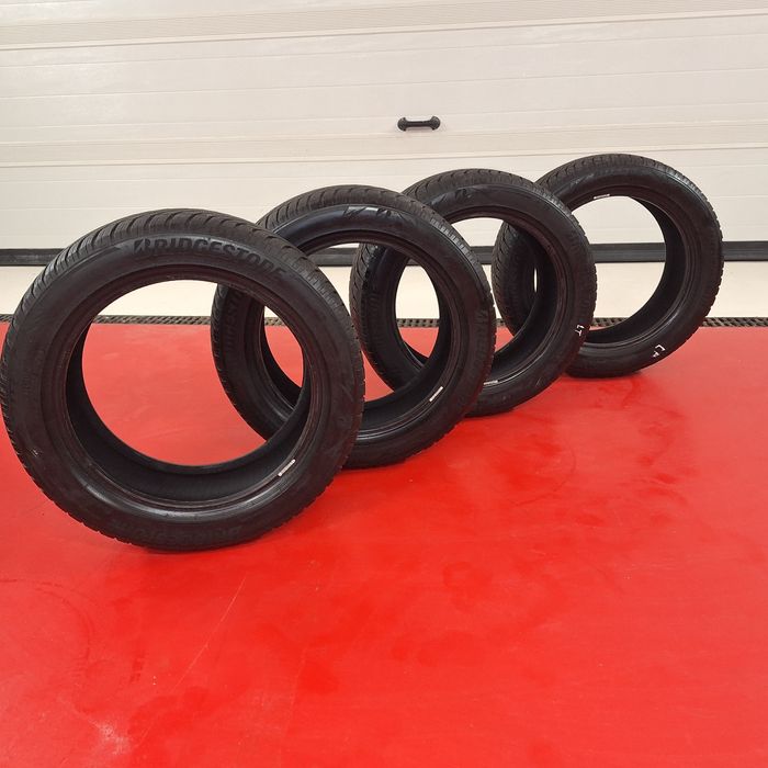 Opony zimowe   225/50/R17