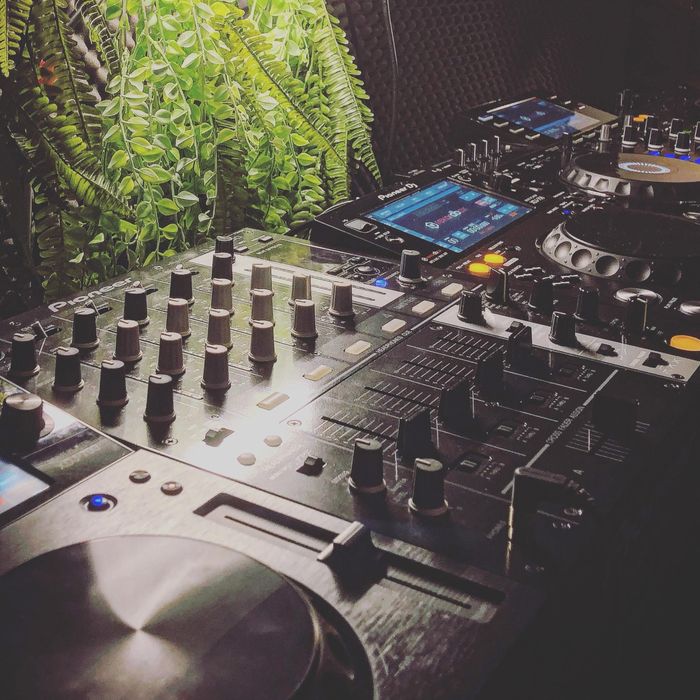 Vendo 2x Xdj 700 1x Djm 700