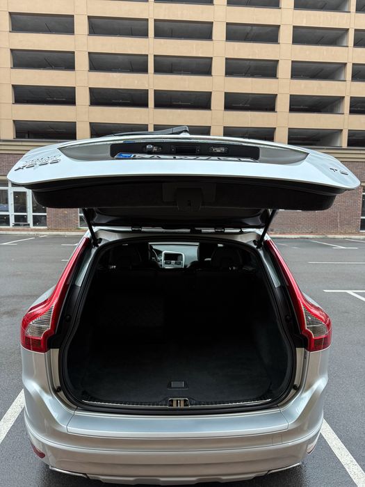 Volvo XC60 2015 року