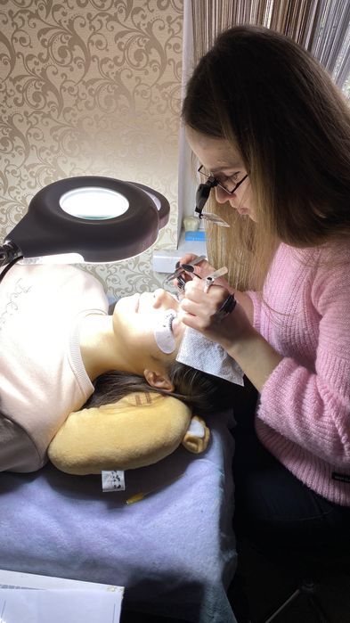 Курс,,Базовое Нарощування вій,,