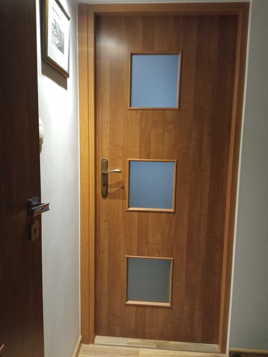 Drzwi wewnętrzne pokojowe, łazienkowe ( 2szt pokojowe, 1szt łazienka)