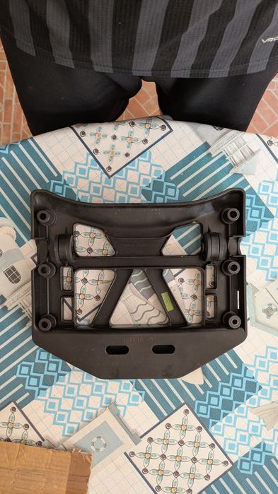Suporte top case Honda transalp