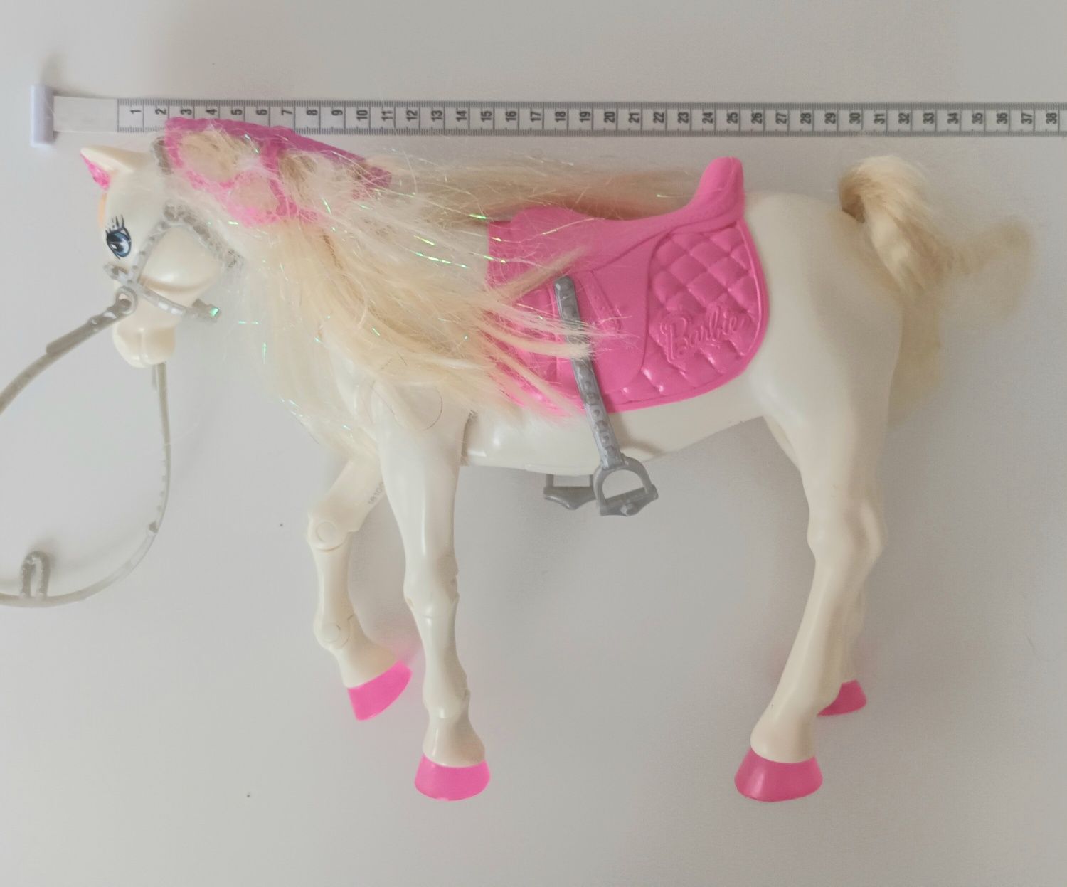 Konik interaktywny dla Barbie