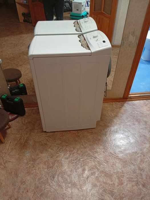 Пральна машинка працює.