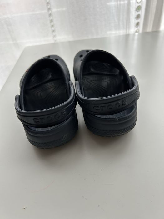 Crocs c 10 na chłopca