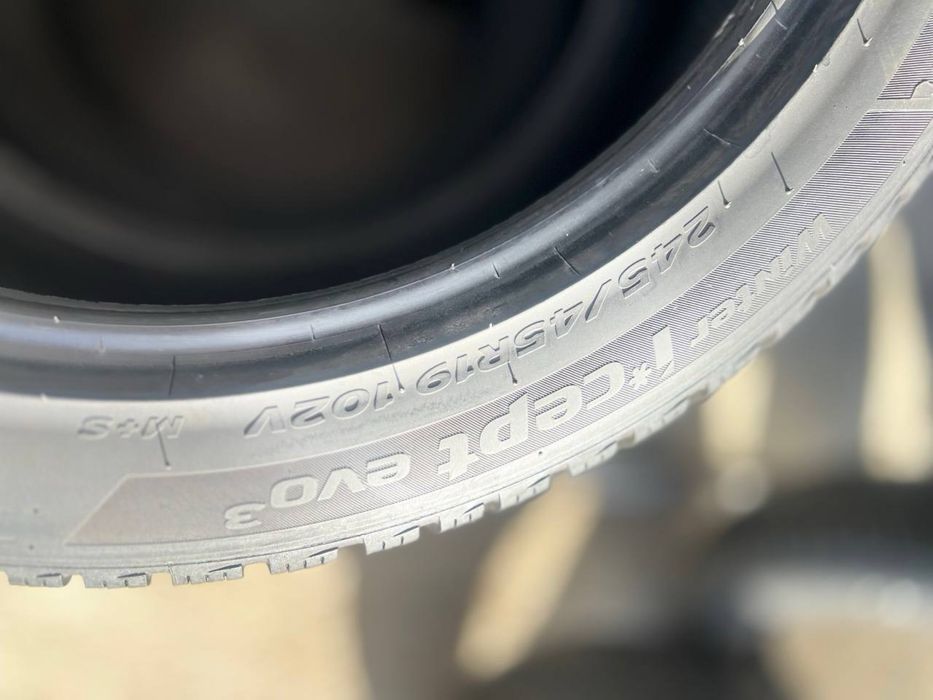 Зимові шини резина 245 45 19 Hankook