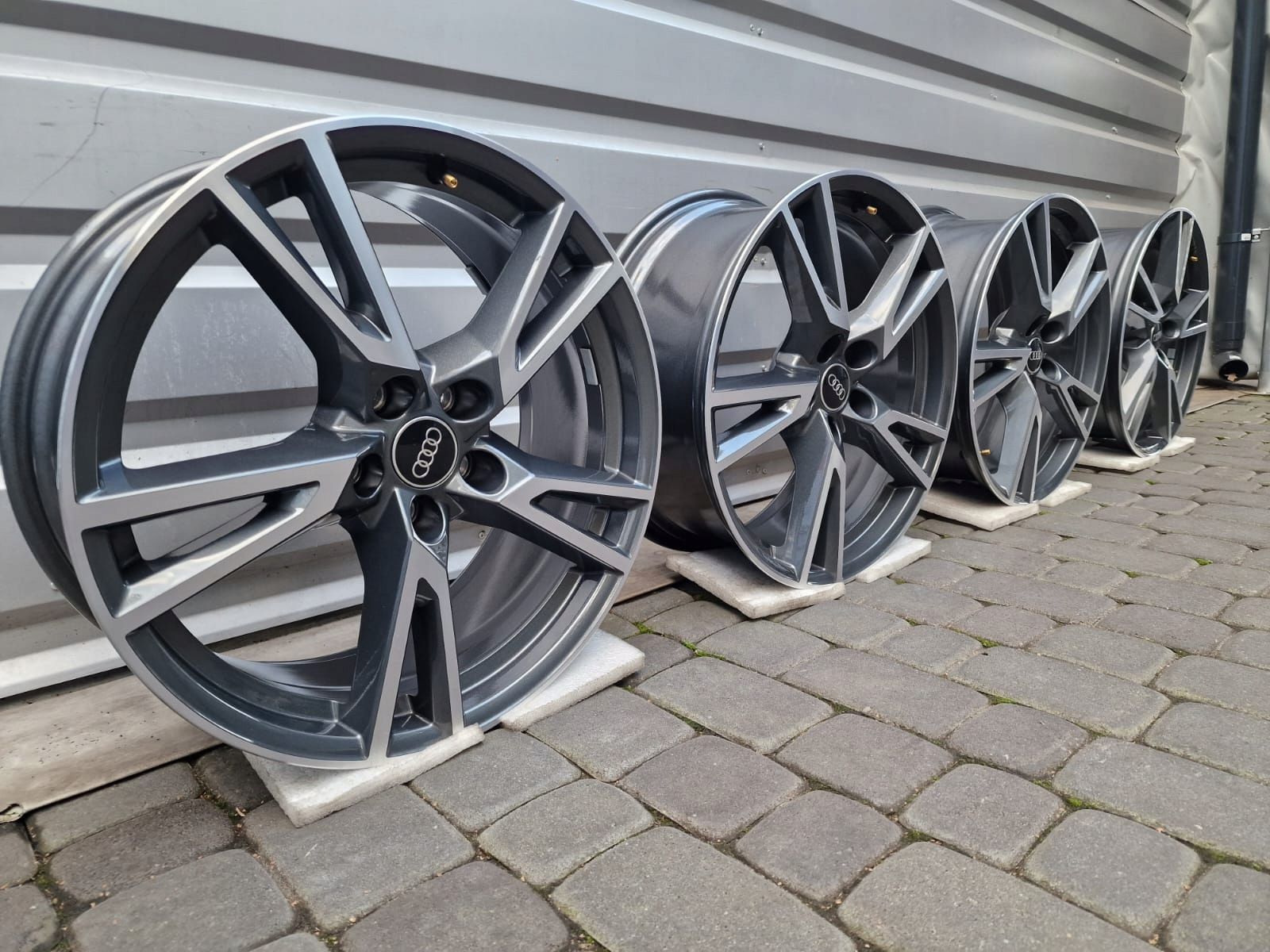 DEMO Felgi Audi 19 A4 A5 A6 A7 A8 Q3 Q5 TT