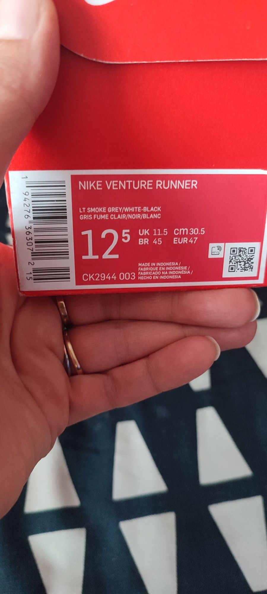 Buty męskie Nike Venture Runner 47