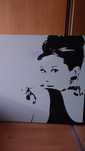 Obraz / reprodukcja Audrey Hepburn 89x89 cm do salonu Ikea