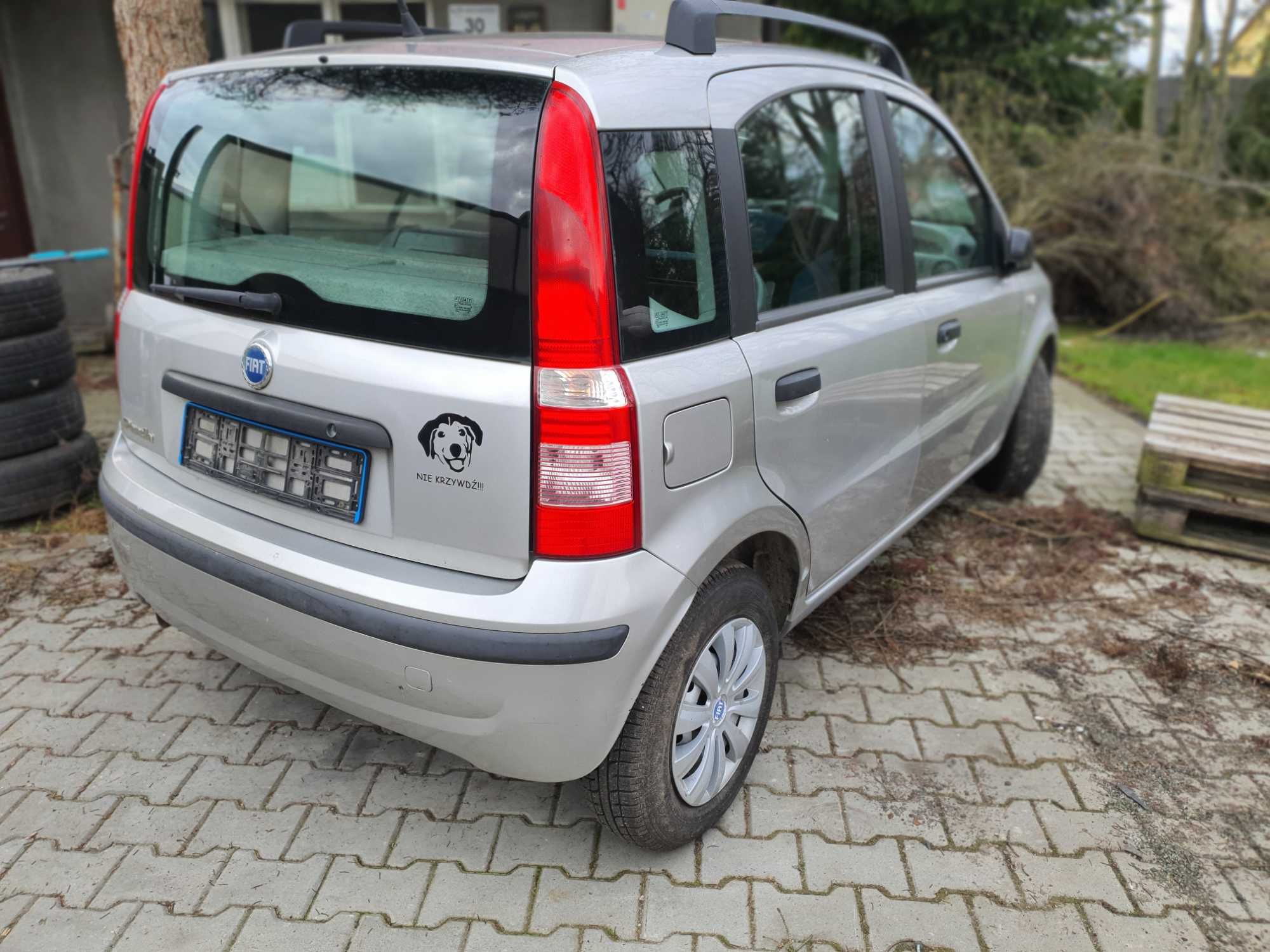Szyba boczna karoseryjna Fiat Panda 2