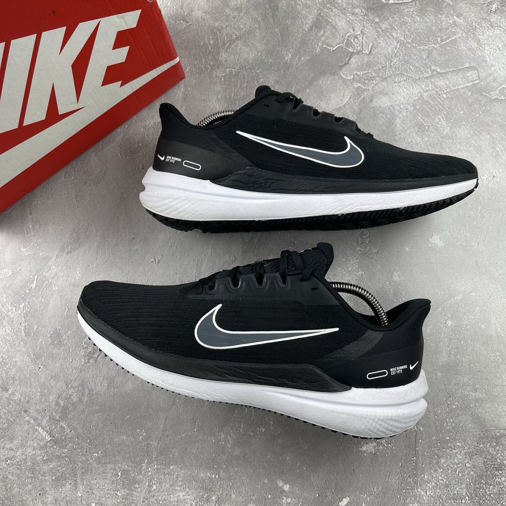 Кроссовки Nike 44