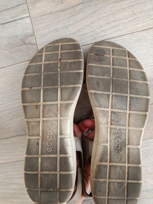 Сандалі жіночі ecco 39 р.