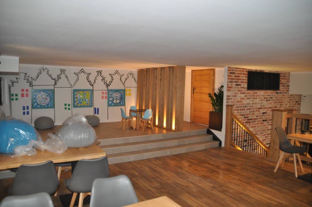 Klasyczne płytki ceglane licowe cegła cięta poniemiecka płytka ceglane