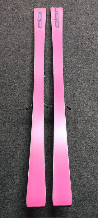 Narty 155cm ELAN Ace Speed Magic 2024 + wiązania EMX 11.0 GW

Długo