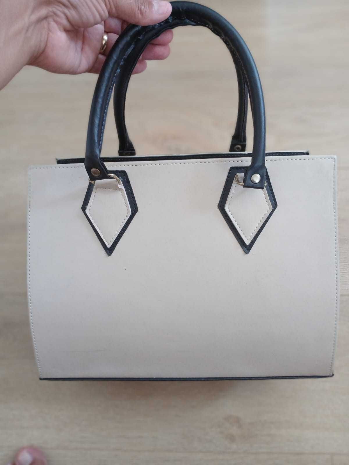 Bolsa Feminina ( Usada )