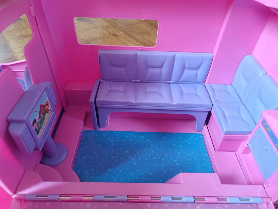 Kamper Barbie różowy + rower