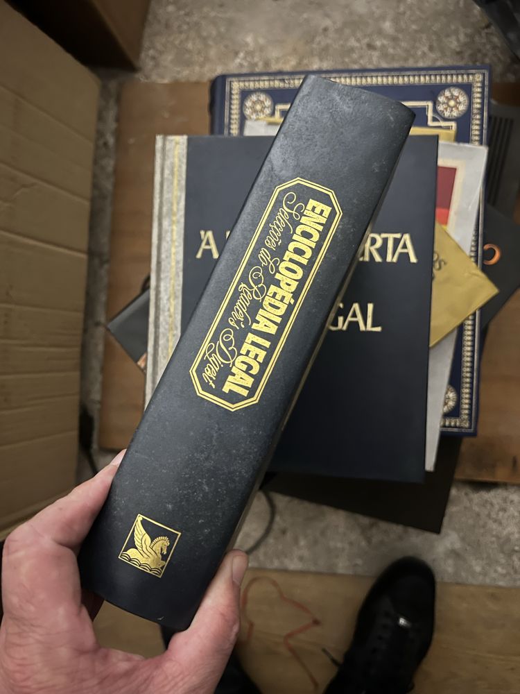 Livro encicolpedia legal