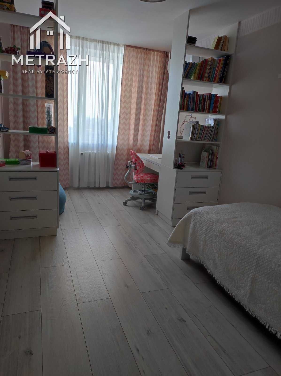 Продам 3-к двухуровневую  квартиру‼️ ЖК Садовый‼️(код21154)