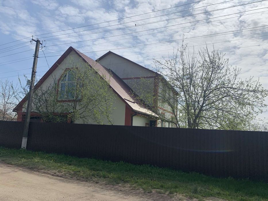 Продаж  будинку, для великої родини, в екологічно чистому с. Тубільці
