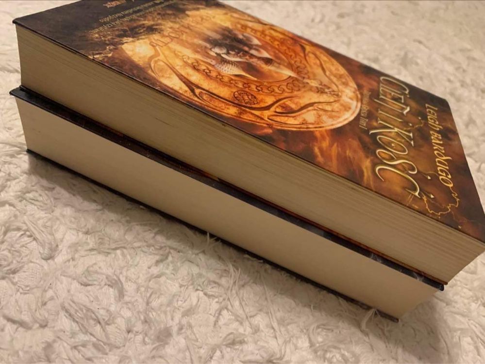 Leigh Bardugo Cień i kość