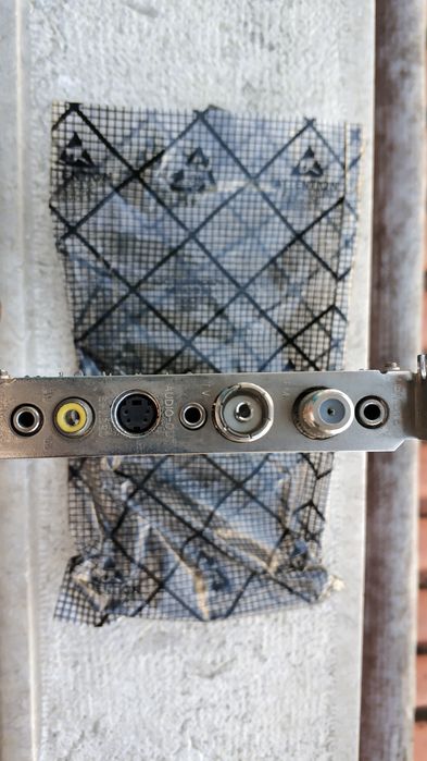 Placa de TV com Rádio