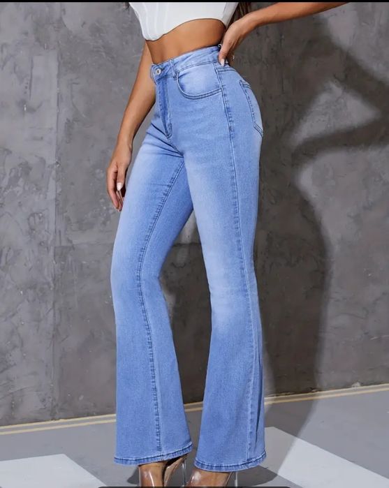 Джинси жіночі з розширеним низом