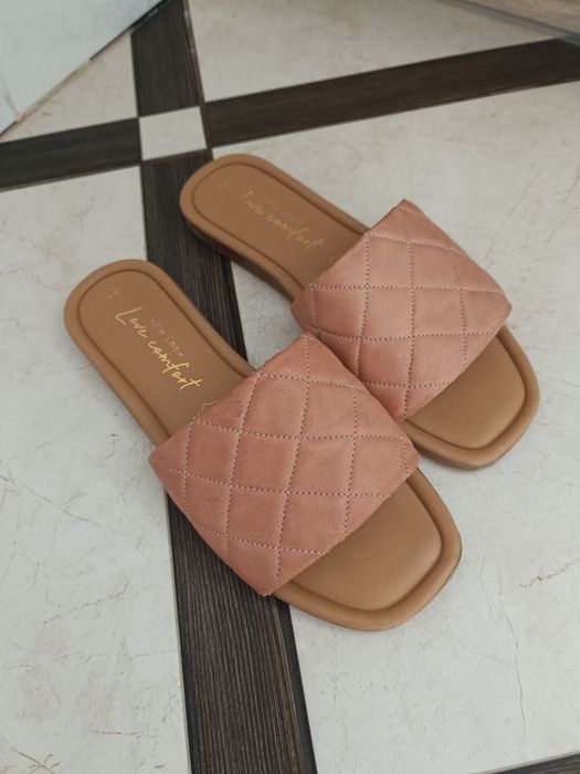 Продам шльопанці