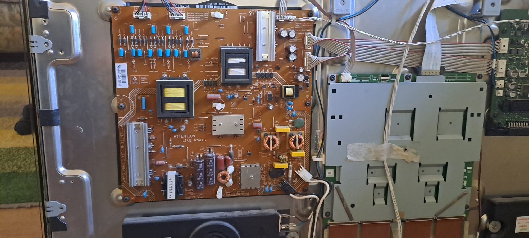 TV PHILIPS 40PFL8605K matryca Ok