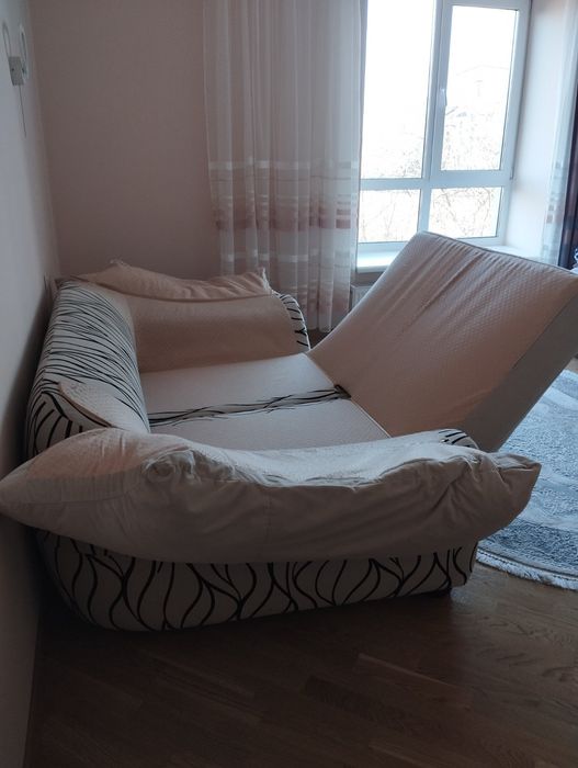 Продам диван виробник Італія