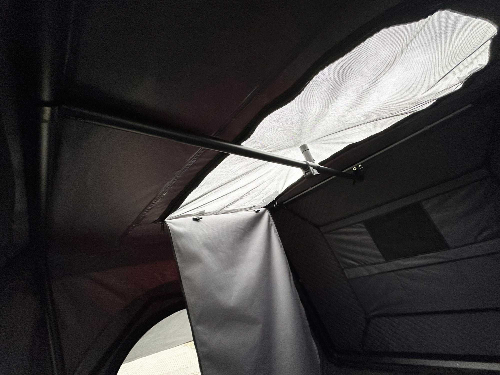 Namiot dachowy Escape VIGO 160 cm aluminiowy SZARY