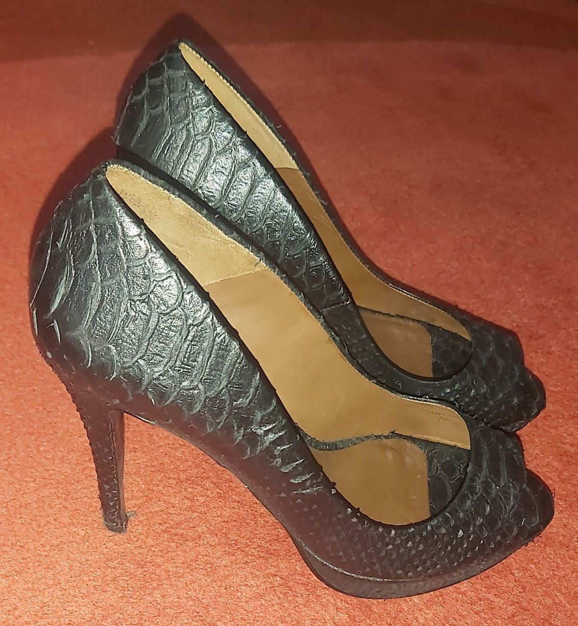 Peep Toe Cobra Preto