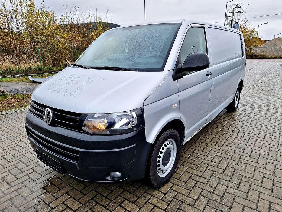 Volkswagen Transporter T5  2.0TDI 140KM Long L2 Klima Webasto Tempomat Hak Navi PDC