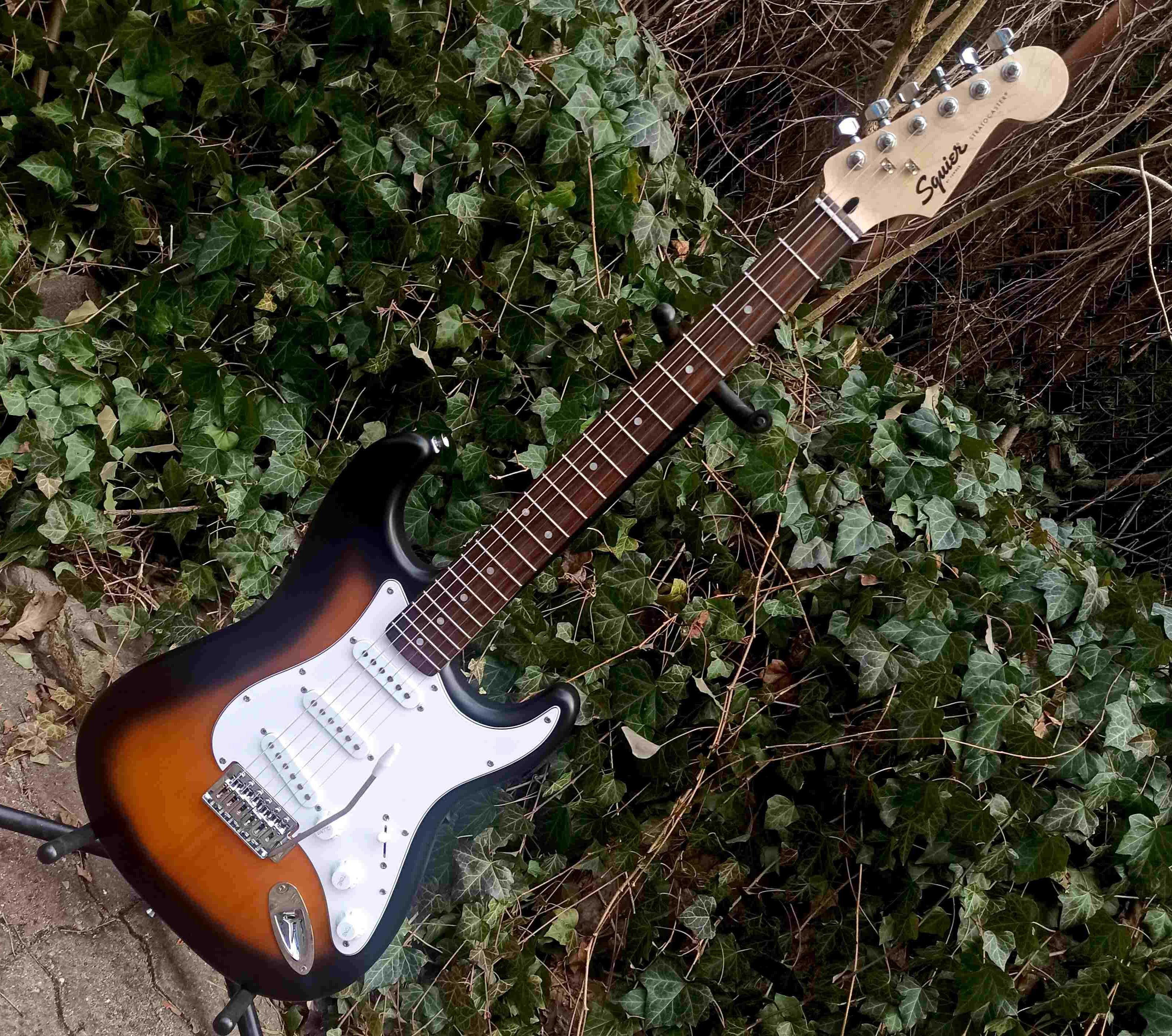 Gitara elektryczna Stratocaster Squier by Fender- Nowa
