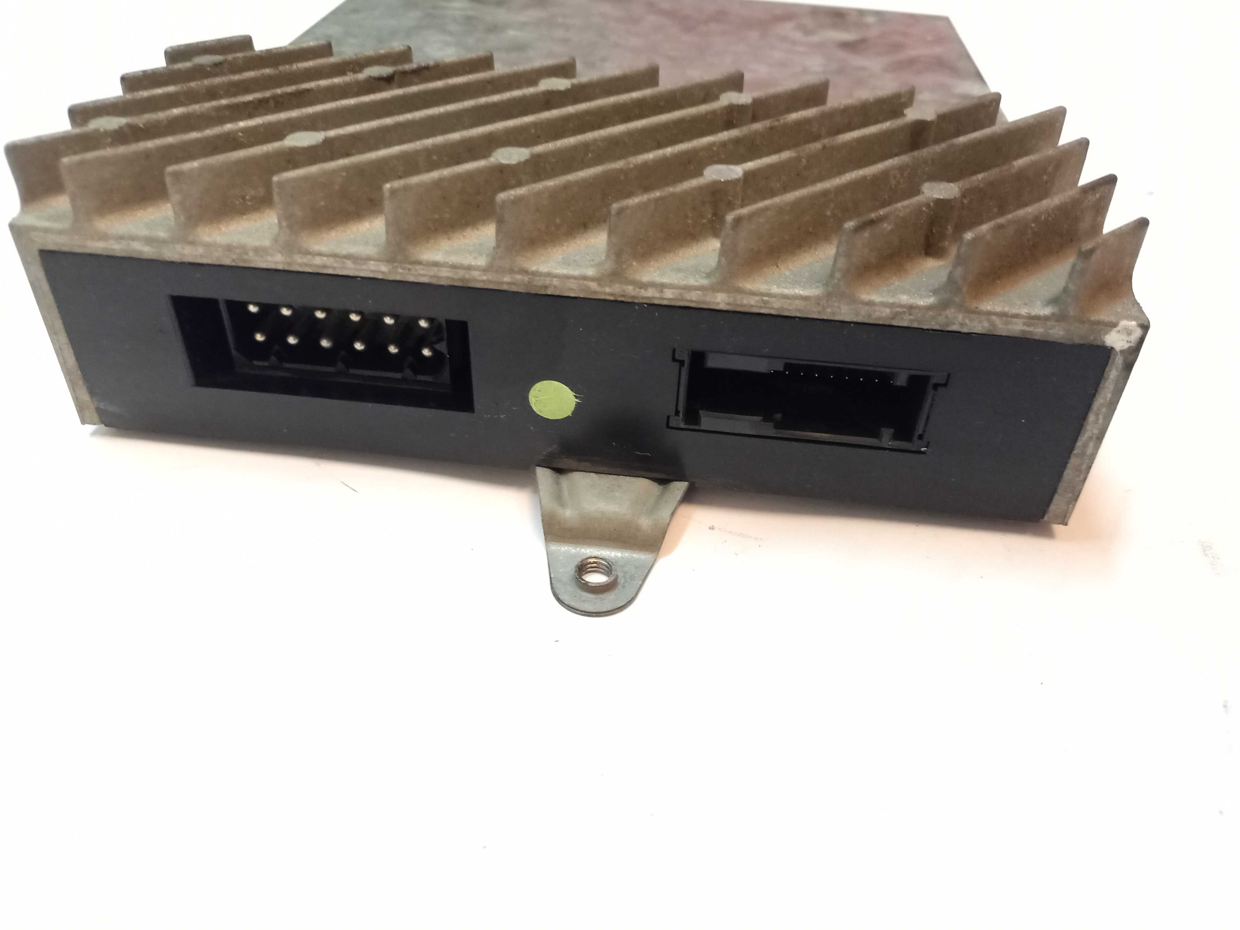 BMW E39 AMP Wzmacniacz dźwięku Audio głośników HiFi
