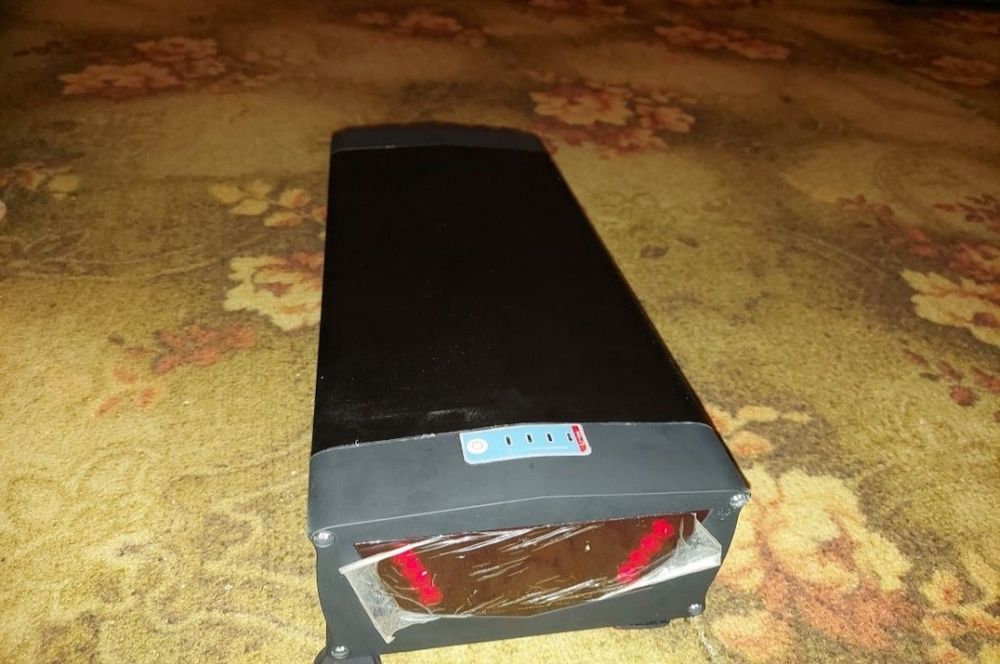 акомулятор 36вольт24ам  в багажнике